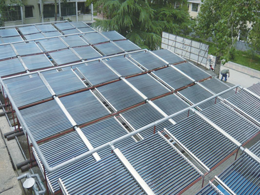 熱泵三聯(lián)供太陽(yáng)能工程系統(tǒng)